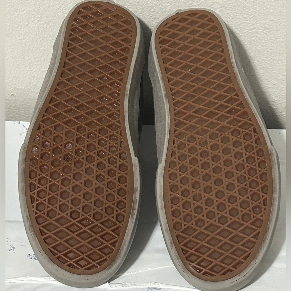 VANS - Picture 7 of 7